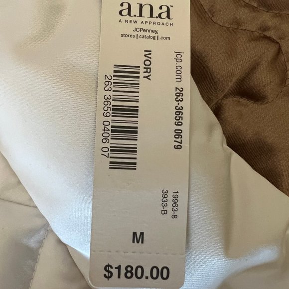 A BRAND NEW Ana Women’s White Down Hoodie Jacket, Size M with Tag - Picture 8 of 8